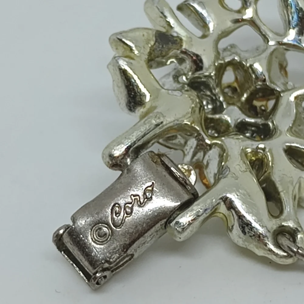 * vintage signed Coro wide clear rhinestones flowers bracelet